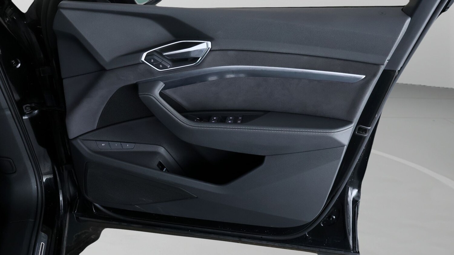 Used Audi e-tron 2022 for sale - 77461912: Photo 15