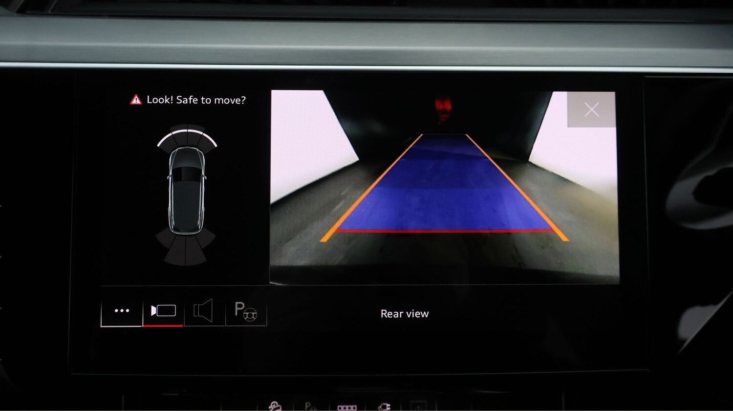 Used Audi e-tron 2022 for sale - 77461912: Photo 26