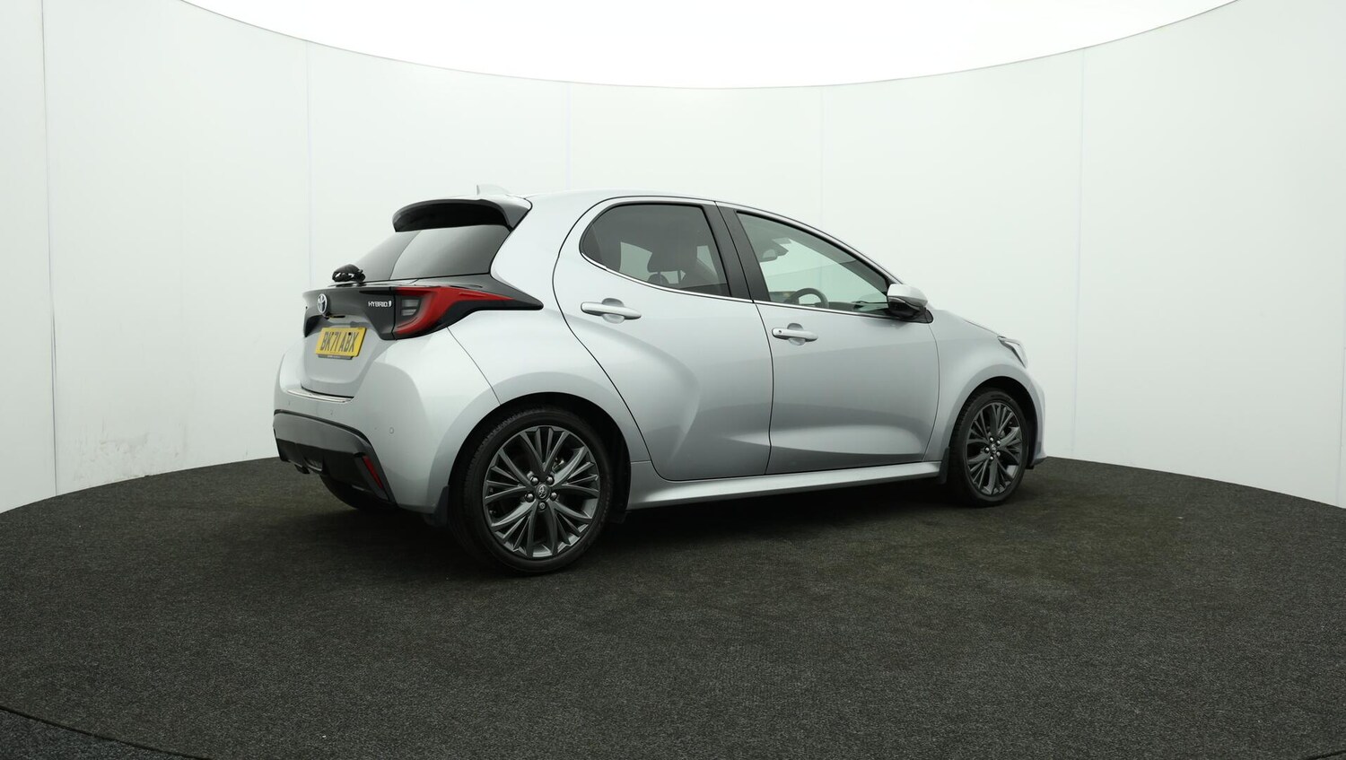 Used Toyota Yaris 2021 for sale - 76041948: Photo 37