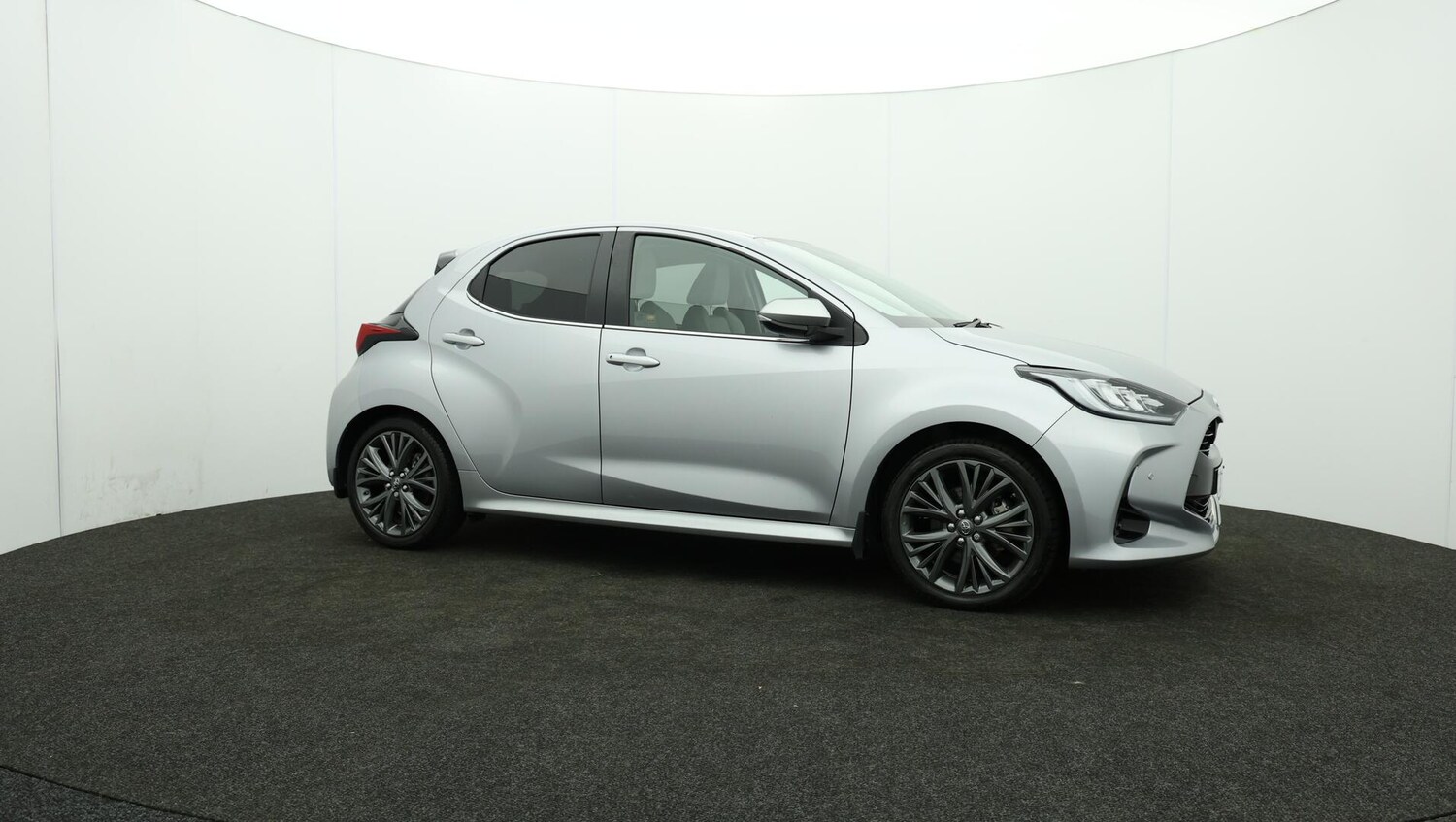 Used Toyota Yaris 2021 for sale - 76041948: Photo 47