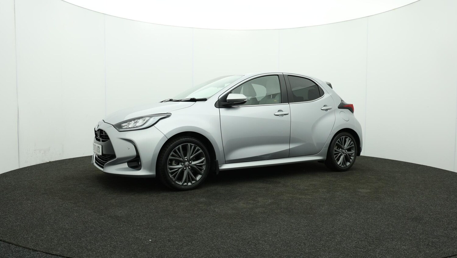 Used Toyota Yaris 2021 for sale - 76041948: Photo 66
