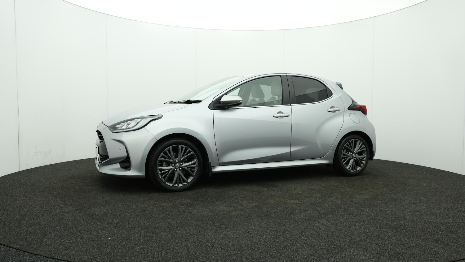Used Toyota Yaris 2021 for sale - 76041948: Photo 67