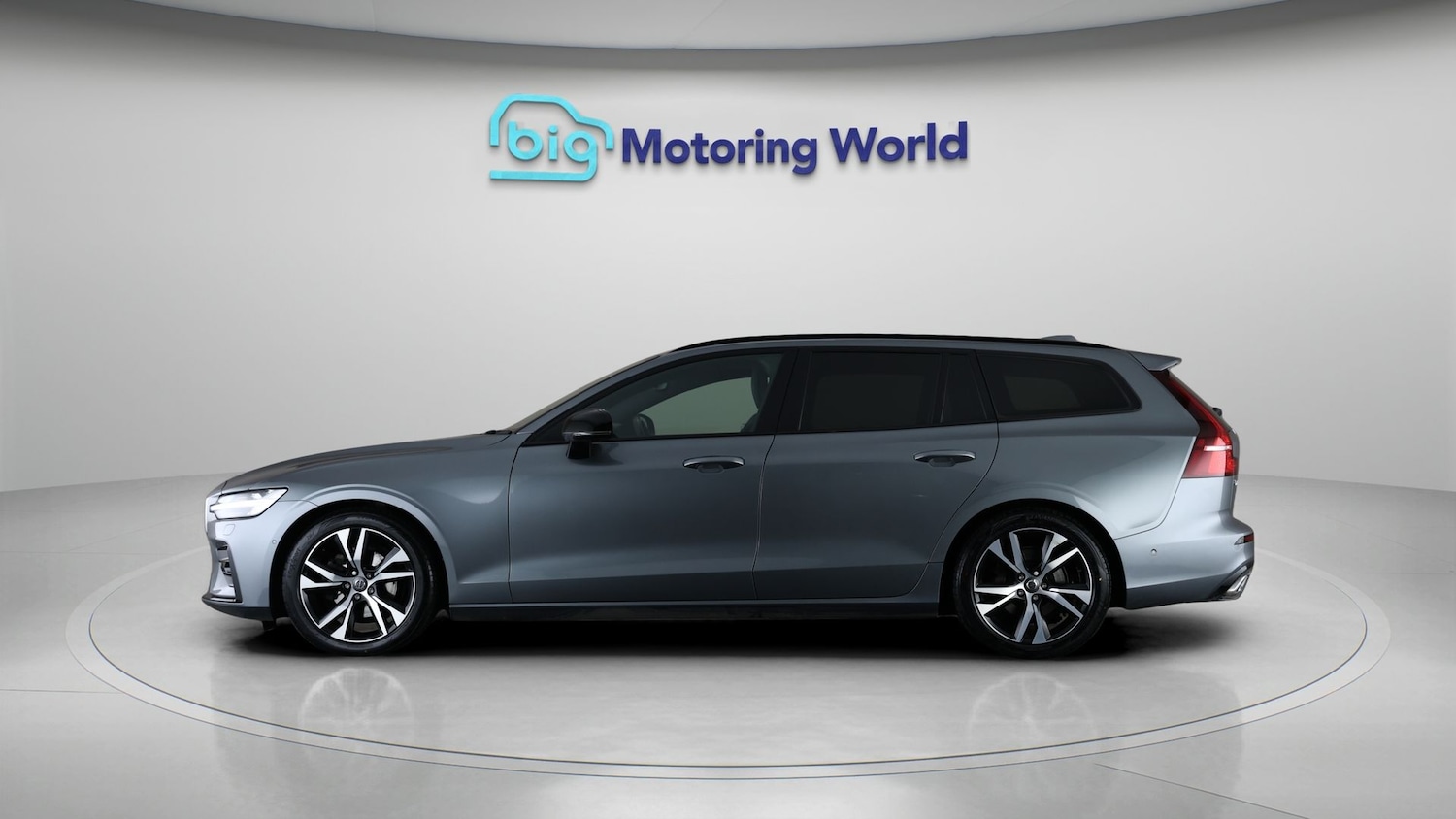 Used Volvo V60 2020 for sale - 77532207: Photo 4
