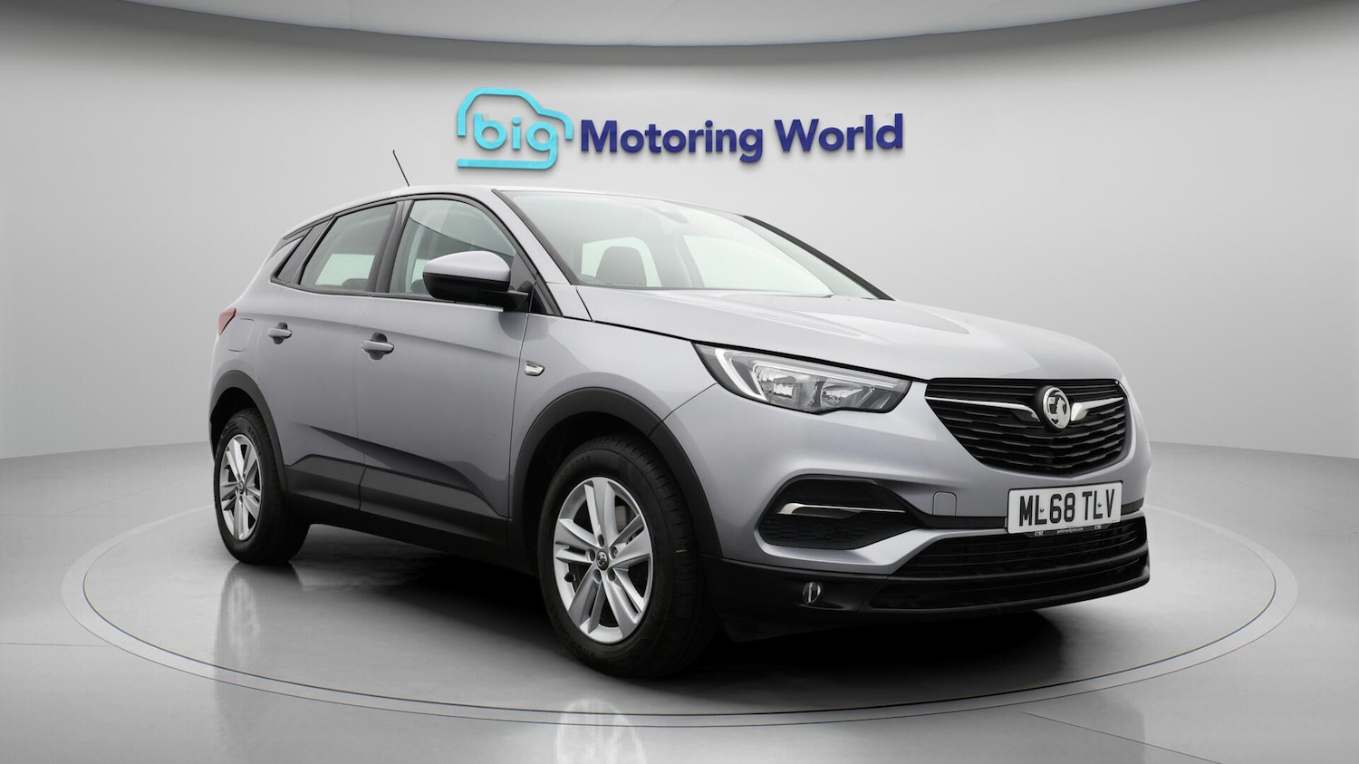 Used Vauxhall Grandland X 2018 for sale - 76634257: Photo 2