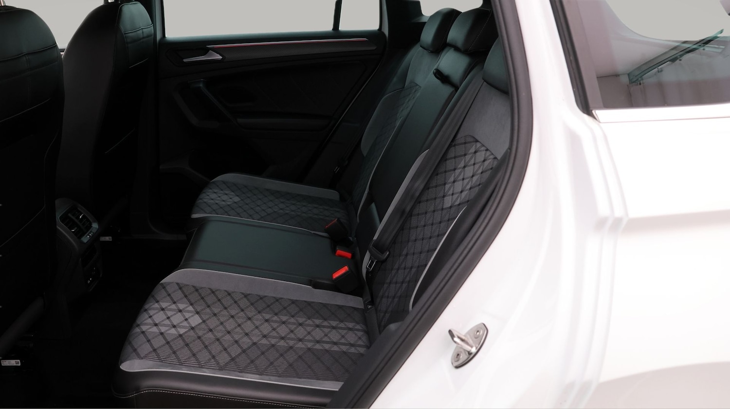 Used Volkswagen Tiguan 2022 for sale - 77605099: Photo 16