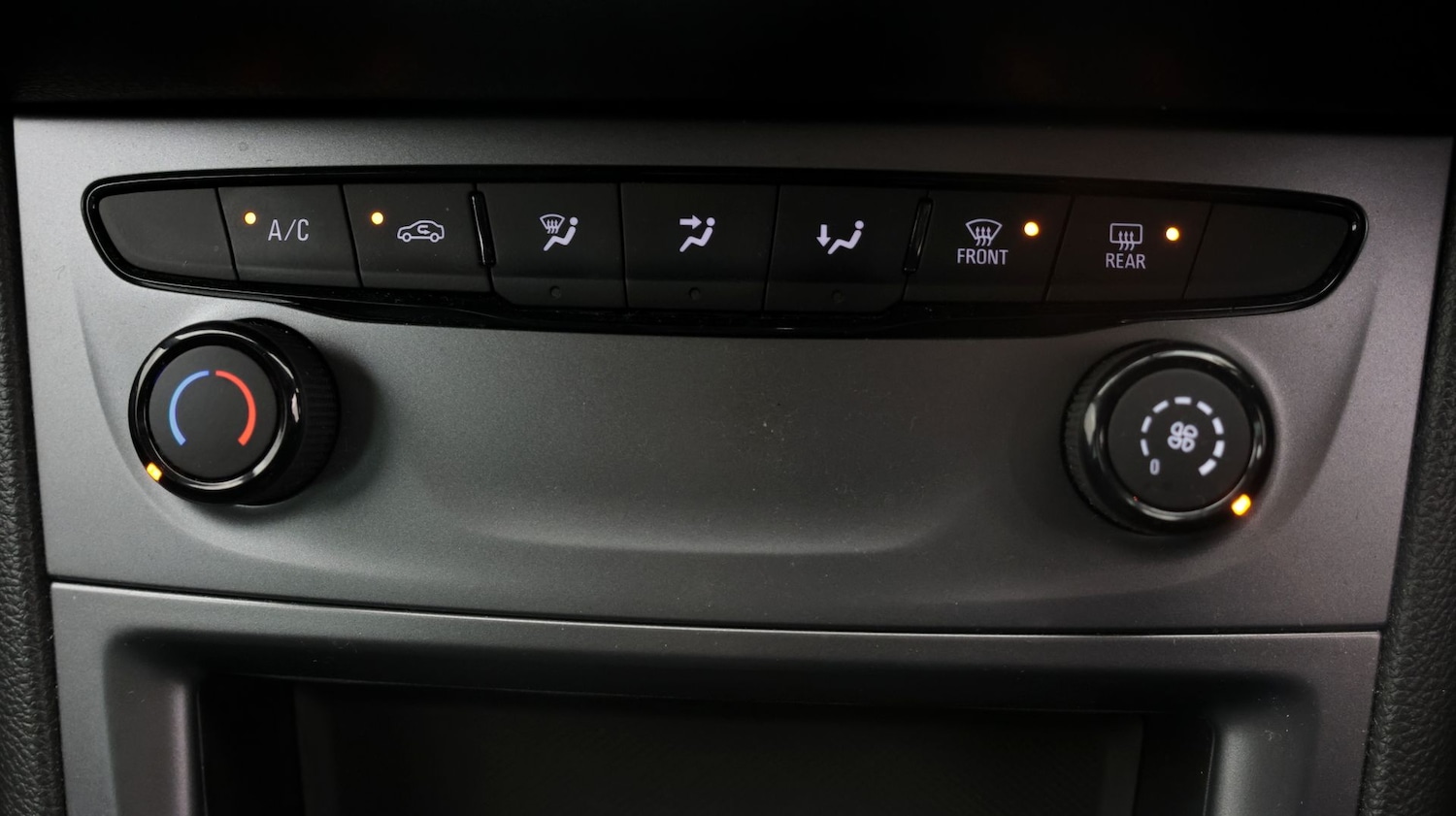 Used Vauxhall Astra 2020 for sale - 77619692: Photo 12