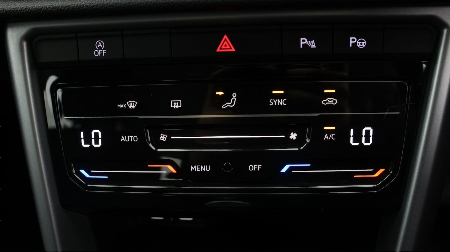 Used Volkswagen T-Roc 2023 for sale - 77413361: Photo 12