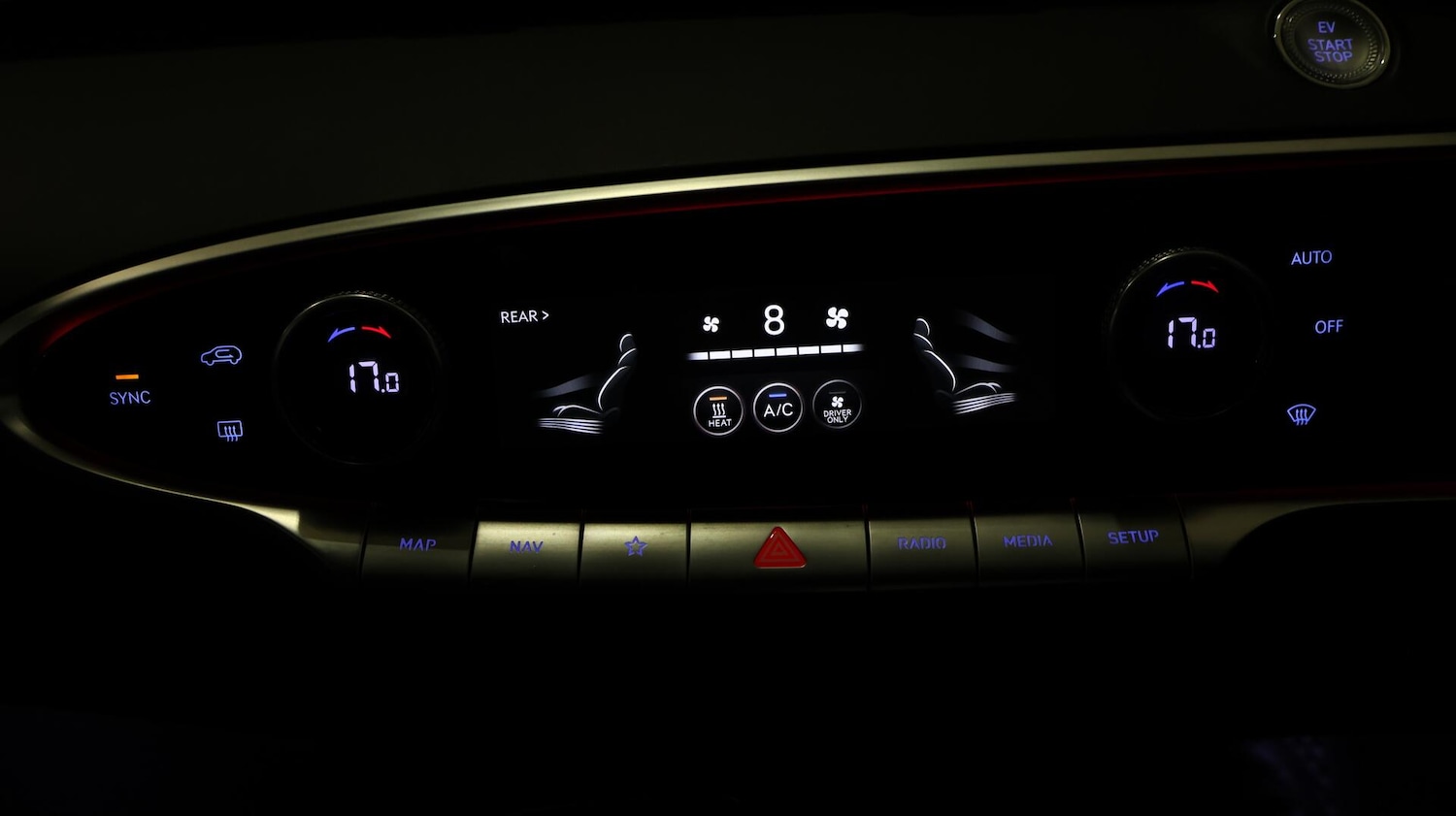 Used Genesis GV70 2023 for sale - 76646152: Photo 13