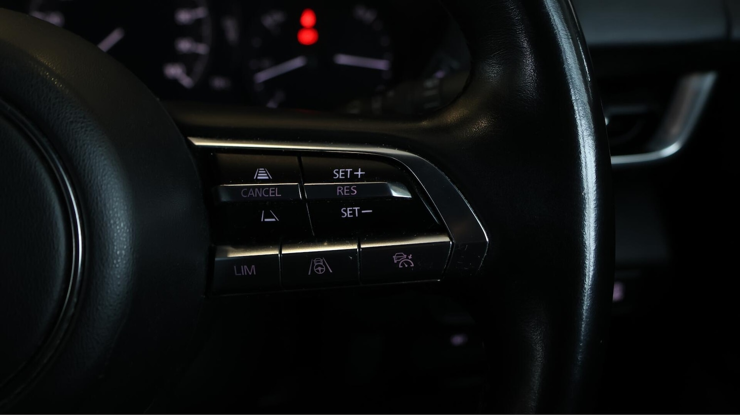 Used Mazda MX-30 2022 for sale - 76512024: Photo 24