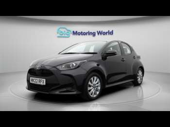 Used Toyota Yaris 2022 for sale - 75052042: Photo
