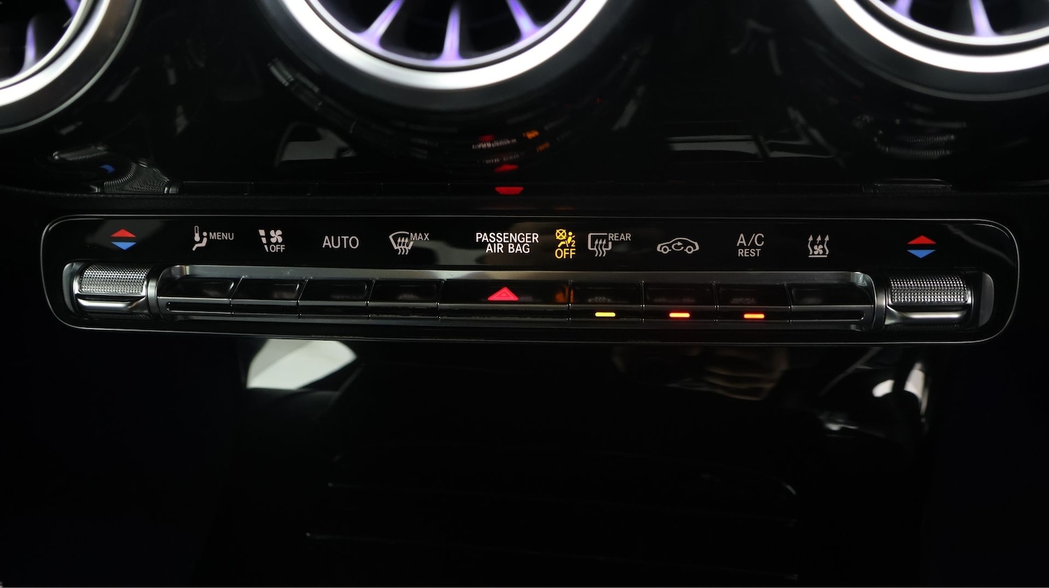 Used Mercedes-Benz CLA 2020 for sale - 77204016: Photo 12