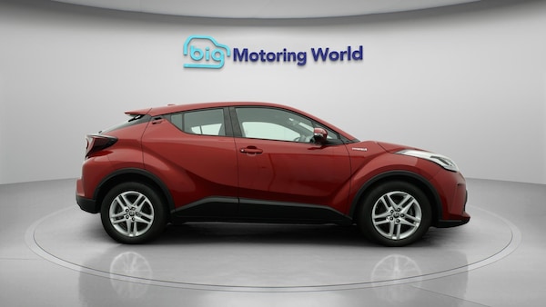 Used Toyota C-HR 2022 for sale - 76283169: Photo 9