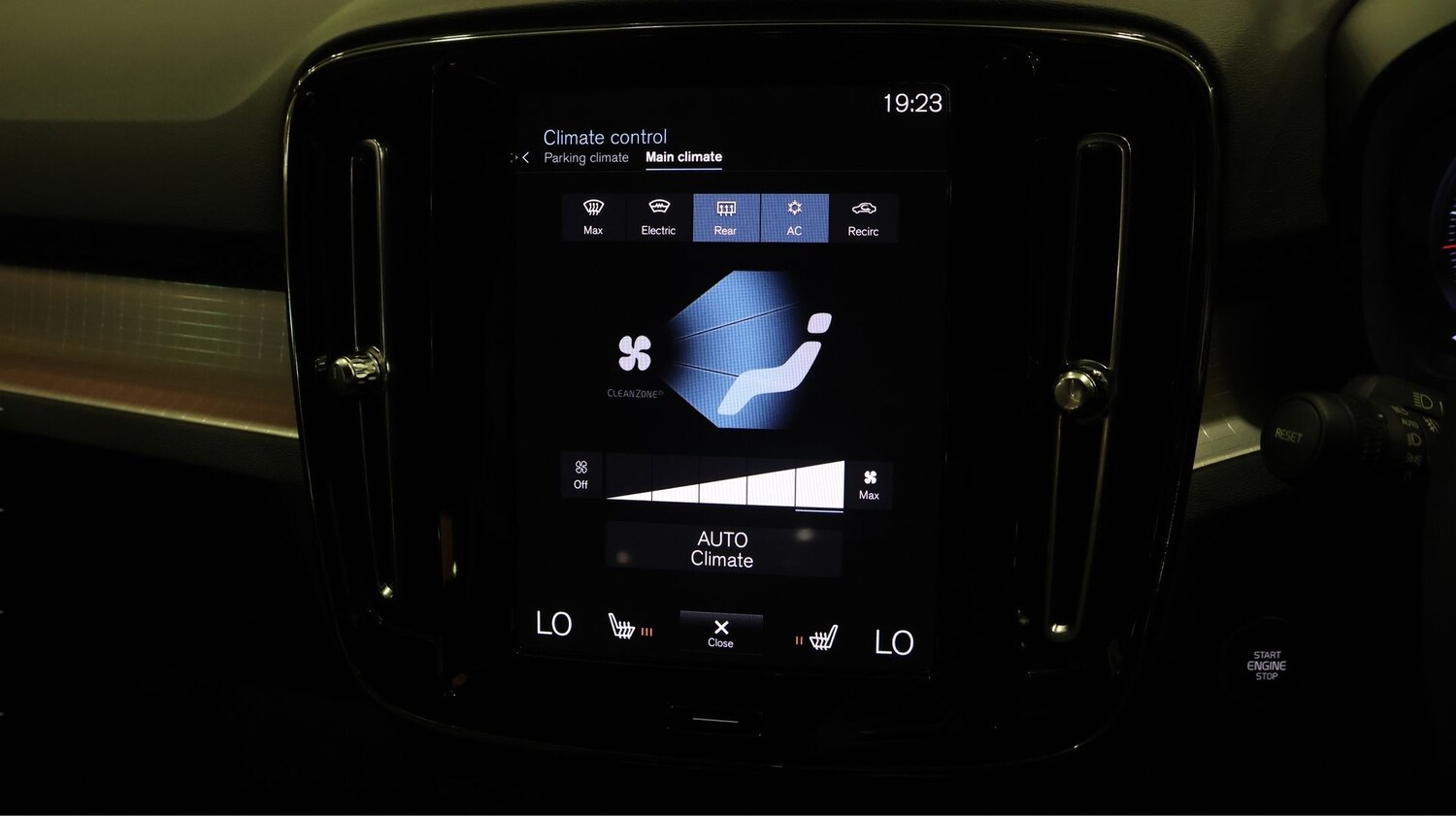 Used Volvo XC40 2022 for sale - 77278479: Photo 12