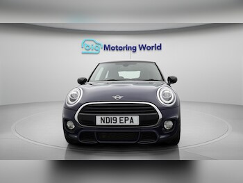 Used MINI Hatch 2019 for sale - 76457039: Photo