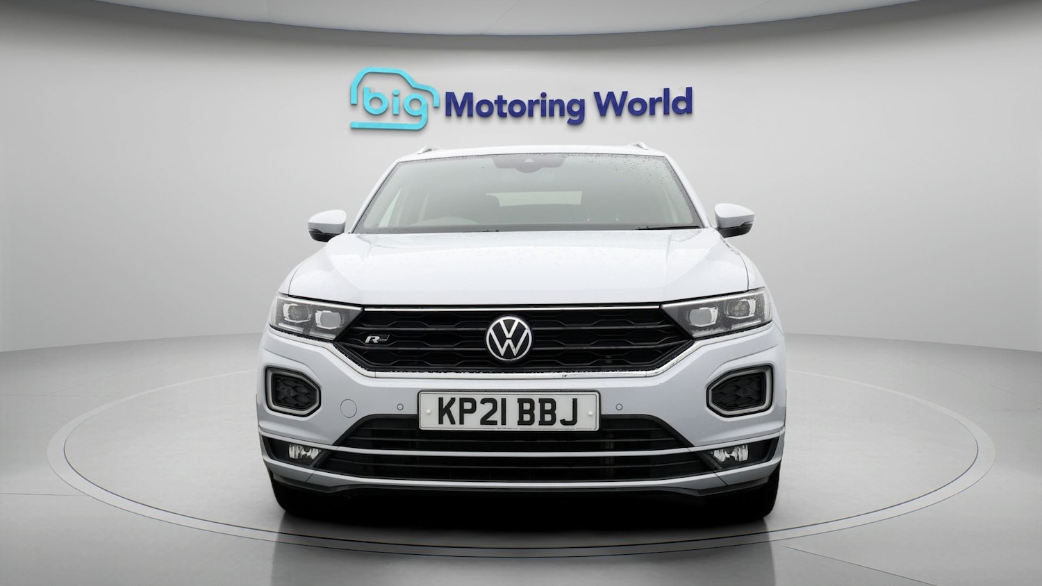 Used Volkswagen T-Roc 2021 for sale - 77595125: Photo 2