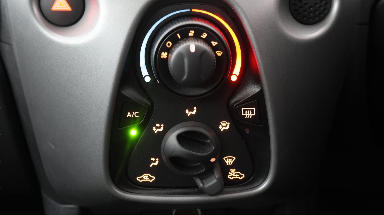 Used Toyota AYGO 2021 for sale - 77851784: Photo 11