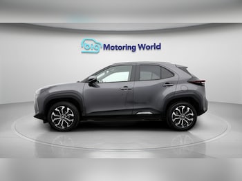 Used Toyota Yaris Cross 2023 for sale - 78840771: Photo