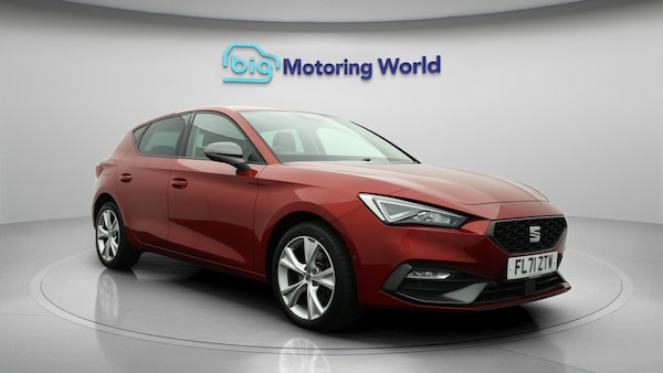 Used SEAT Leon 2021 for sale - 76295019: Photo 2
