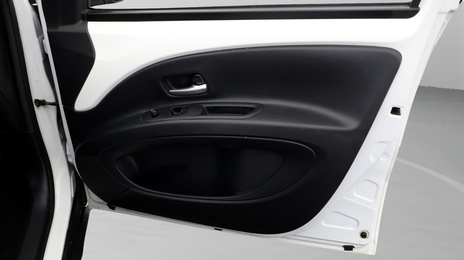 Used Toyota Aygo X 2024 for sale - 77579490: Photo 15