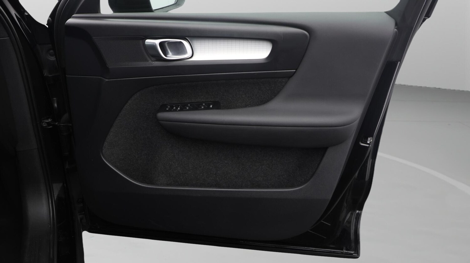 Used Volvo XC40 2022 for sale - 76550225: Photo 16