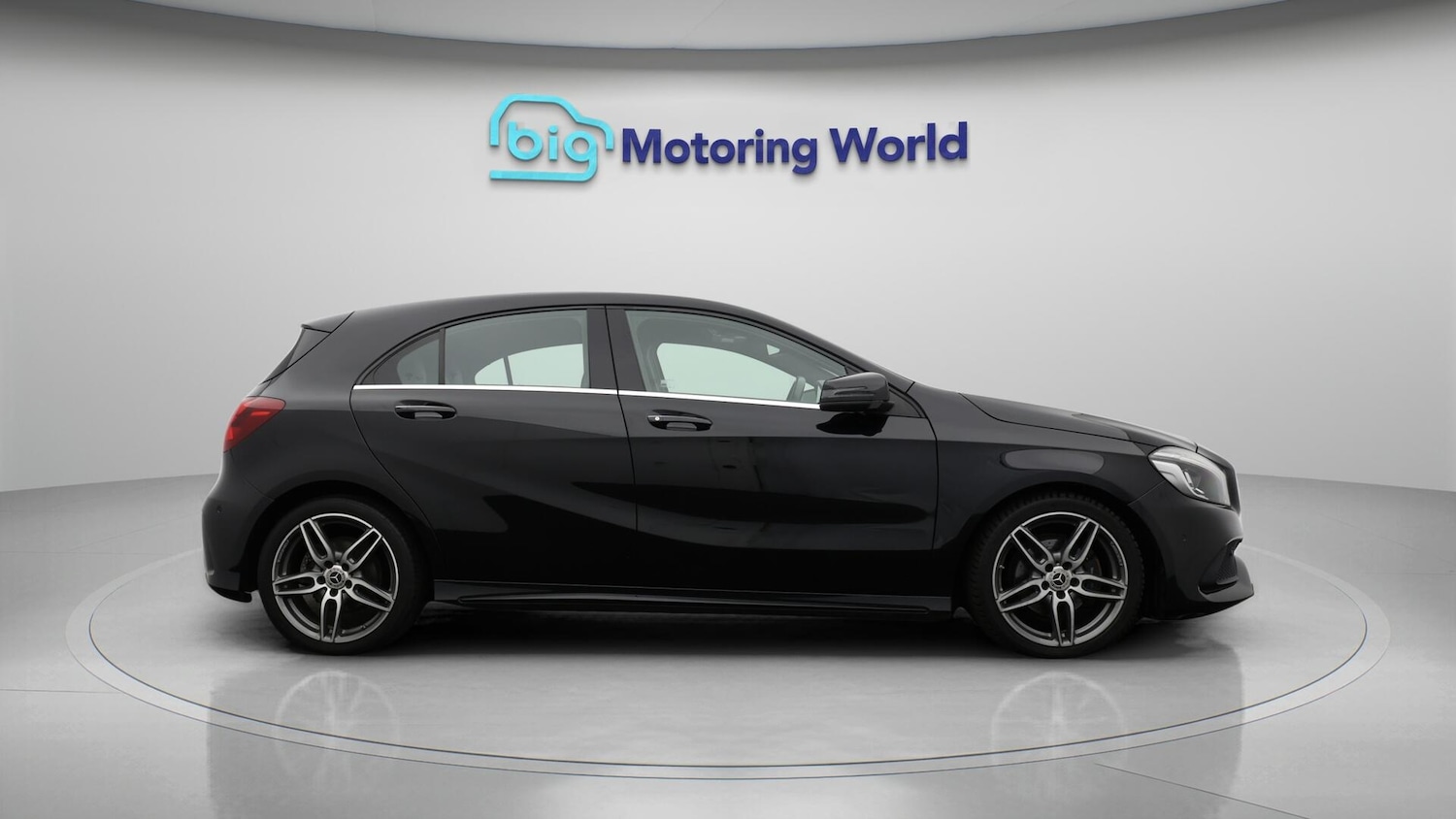 Used Mercedes-Benz A-Class 2018 for sale - 76371597: Photo 9