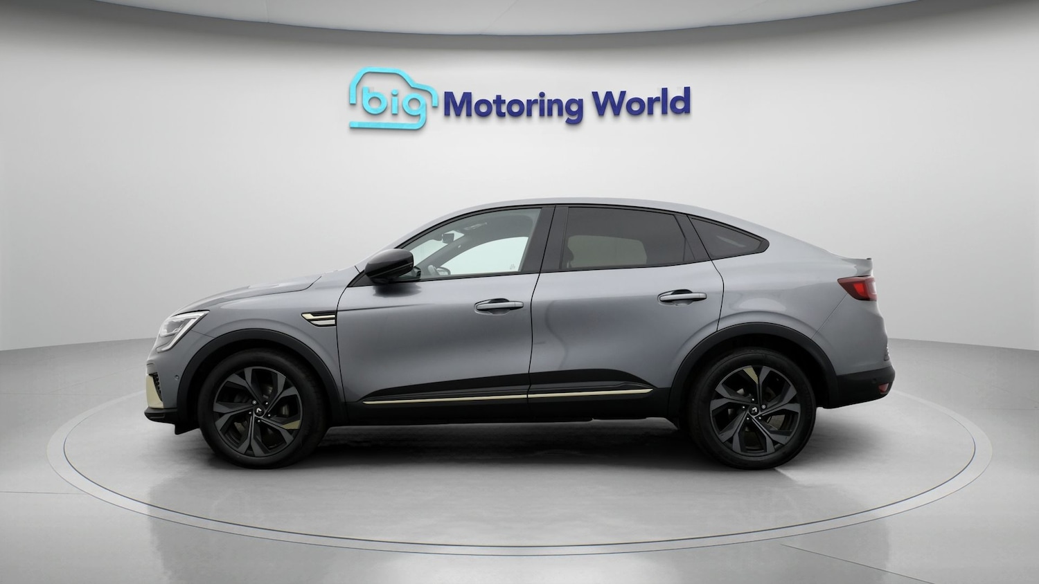 Used Renault Arkana 2023 for sale - 77610513: Photo 4