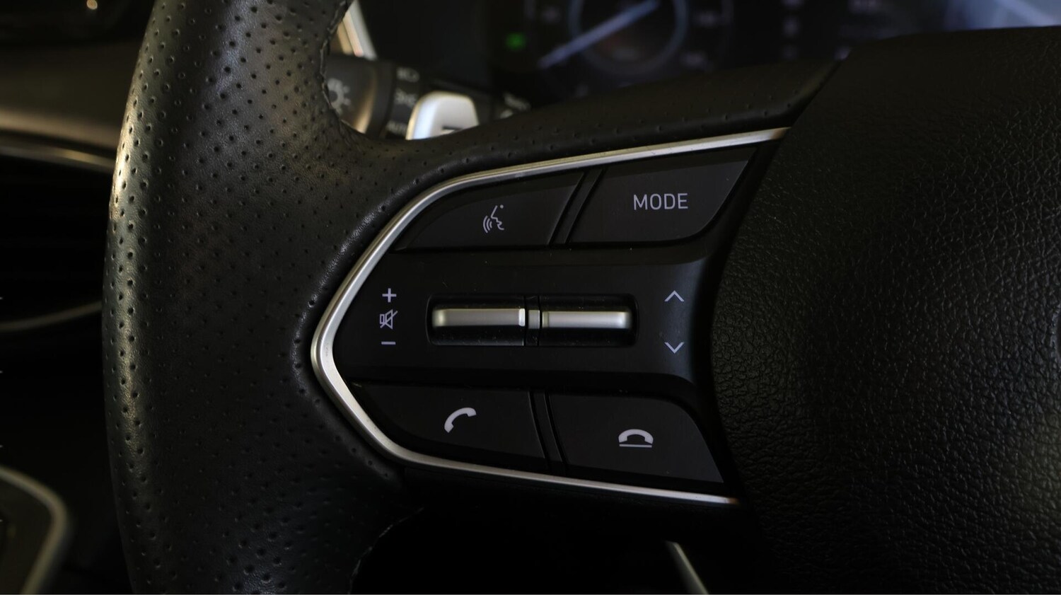 Used Hyundai Santa Fe for sale - 76727310: Photo 23