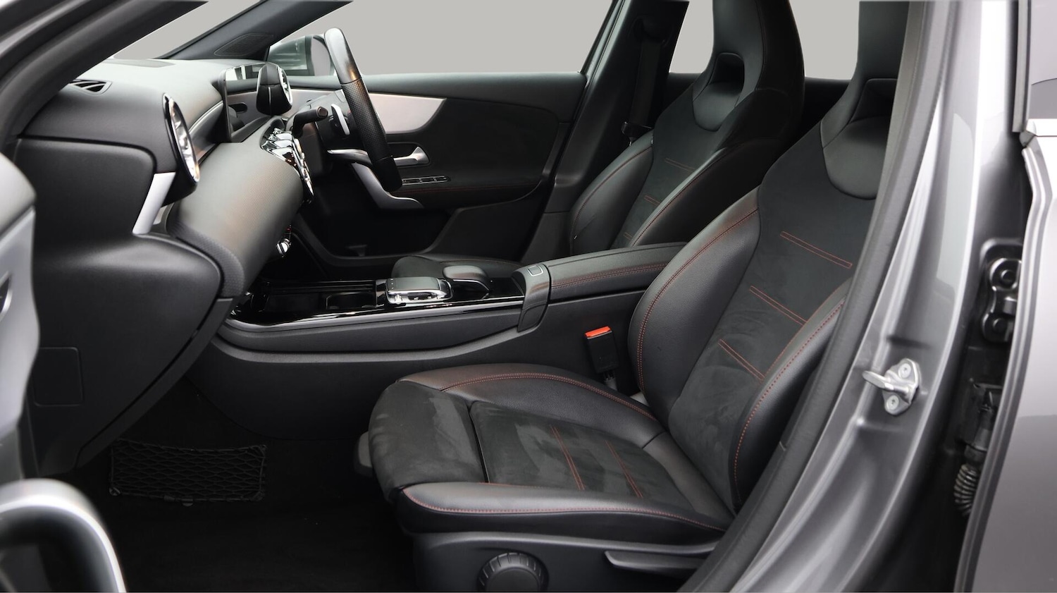 Used Mercedes-Benz A-Class for sale - 76702434: Photo 15