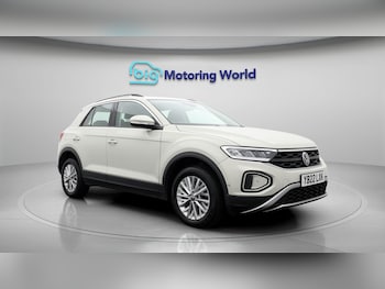 Used Volkswagen T-Roc 2022 for sale - 78909898: Photo