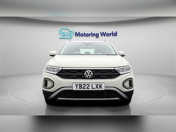 Used Volkswagen T-Roc 2022 for sale - 78909898: Photo