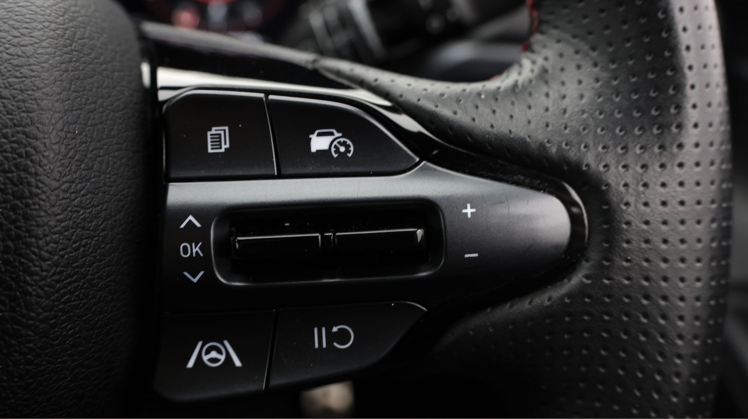 Used Hyundai i20 2023 for sale - 77643999: Photo 23