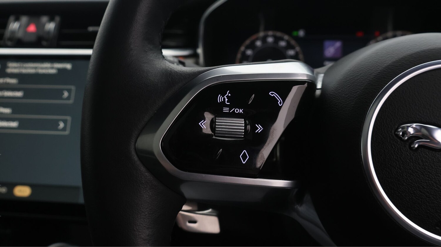 Used Jaguar F-Pace for sale - 77357027: Photo 23