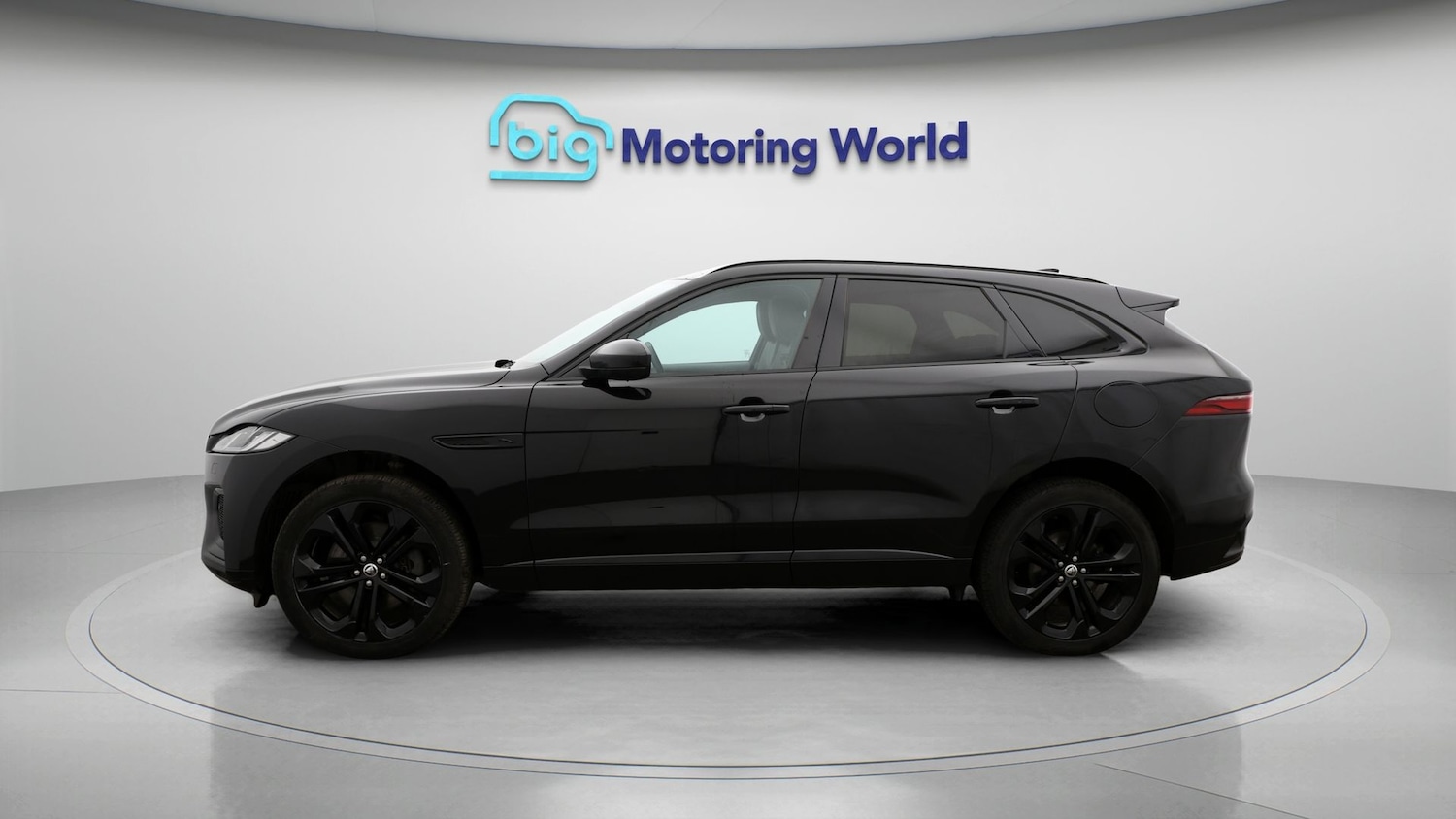 Used Jaguar F-Pace for sale - 77357027: Photo 4