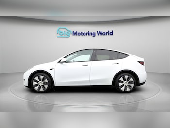 Used Tesla Model Y 2022 for sale - 79596579: Photo