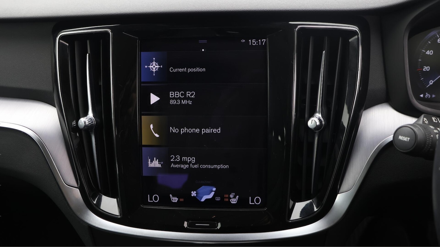 Used Volvo V60 2021 for sale - 76633790: Photo 12