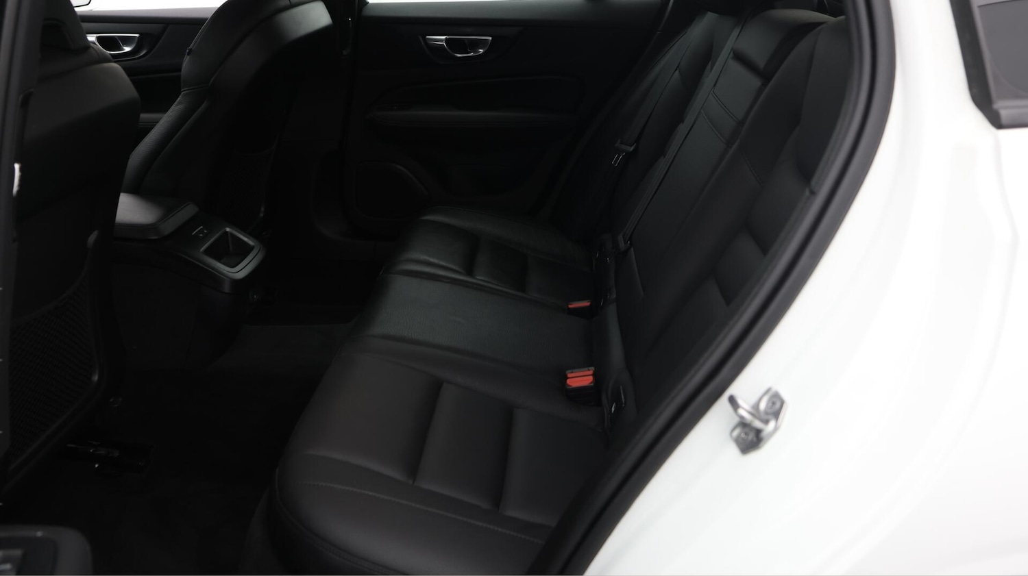 Used Volvo V60 2021 for sale - 76633790: Photo 17