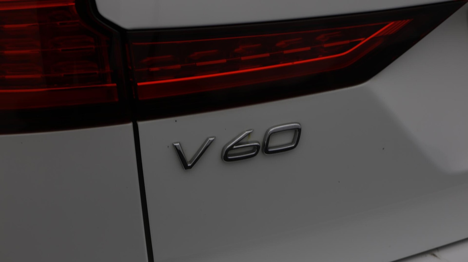 Used Volvo V60 2021 for sale - 76633790: Photo 21