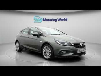 (19) - 1.6i Turbo GPF Elite Nav Hatchback 5dr Petrol Manual Euro 6 (s/s) (200 ps)