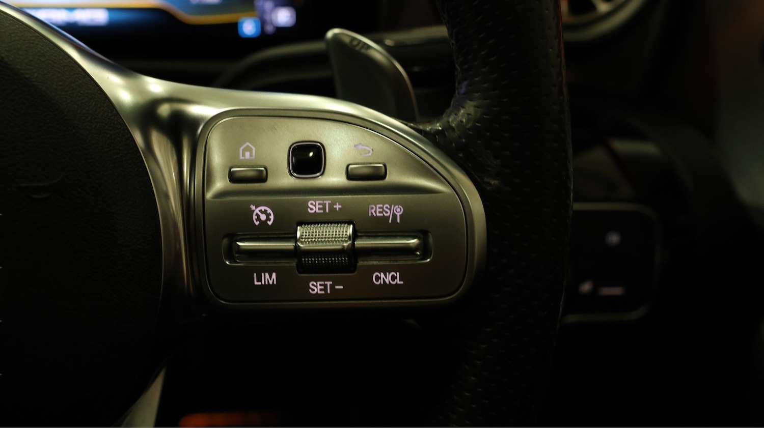 Used Mercedes-Benz A-Class 2019 for sale - 77463333: Photo 24