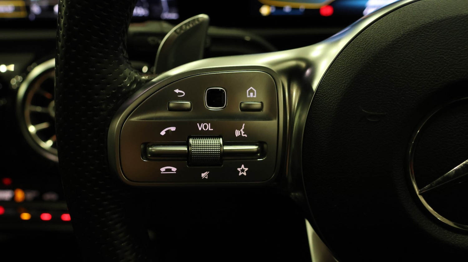 Used Mercedes-Benz A-Class 2019 for sale - 77463333: Photo 27