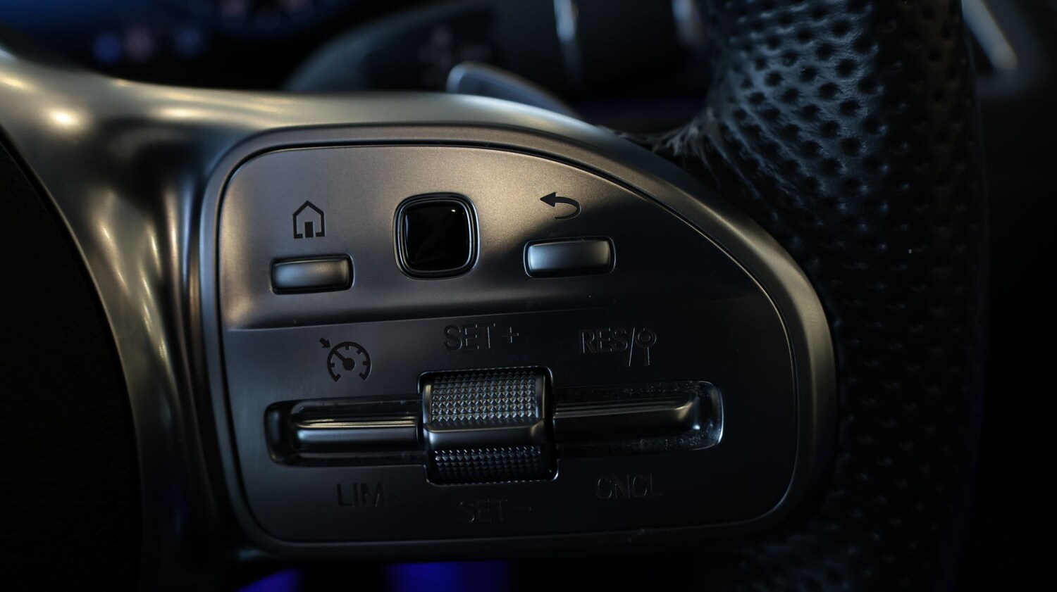 Used Mercedes-Benz EQC 2021 for sale - 77971314: Photo 24