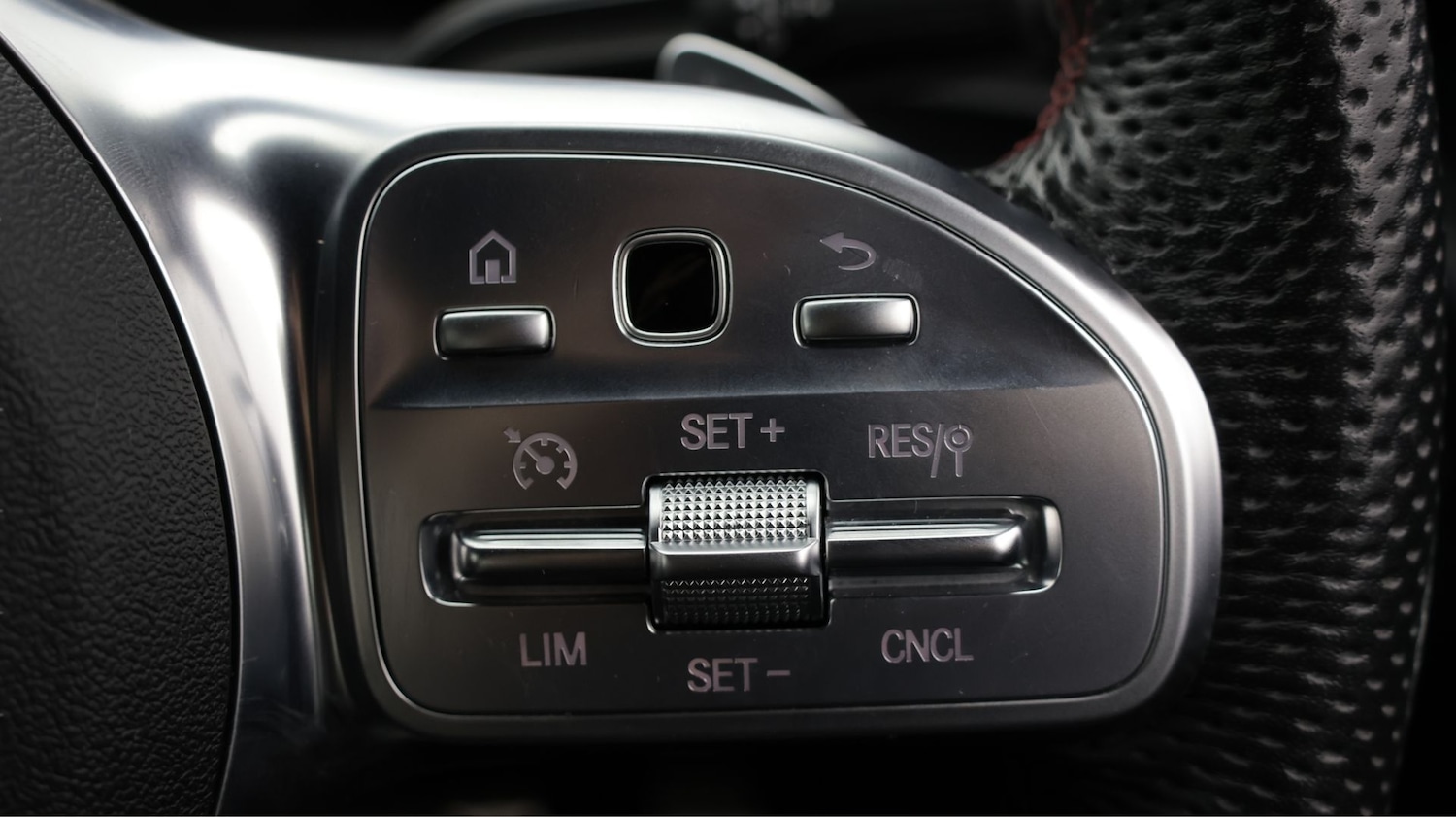 Used Mercedes-Benz A-Class 2019 for sale - 77609734: Photo 23