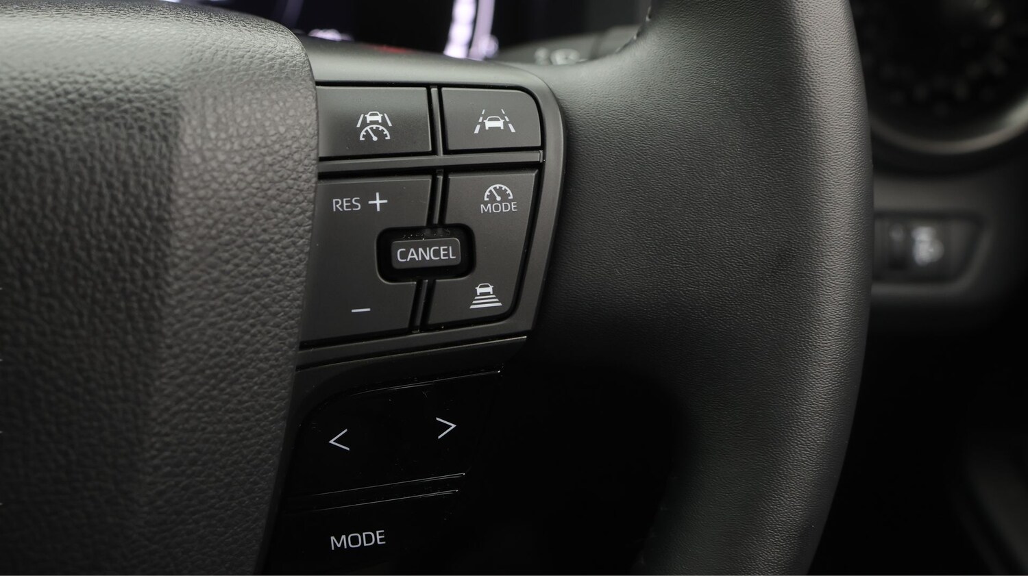 Used Toyota C-HR 2024 for sale - 77247725: Photo 22