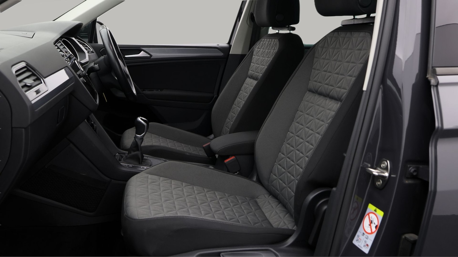 Used Volkswagen Tiguan 2022 for sale - 77391850: Photo 14