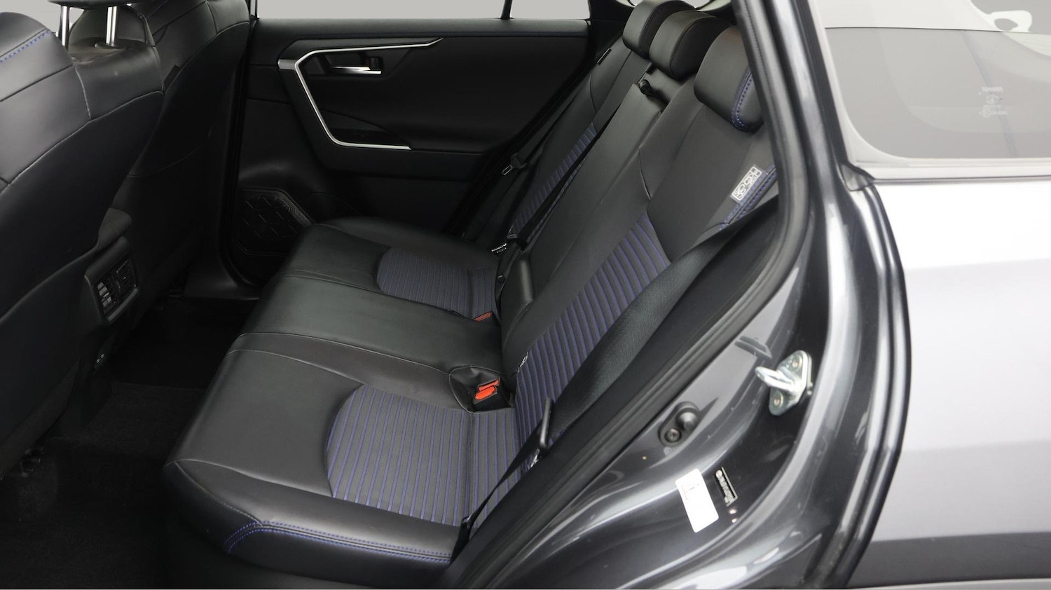 Used Toyota RAV4 2023 for sale - 76657123: Photo 17