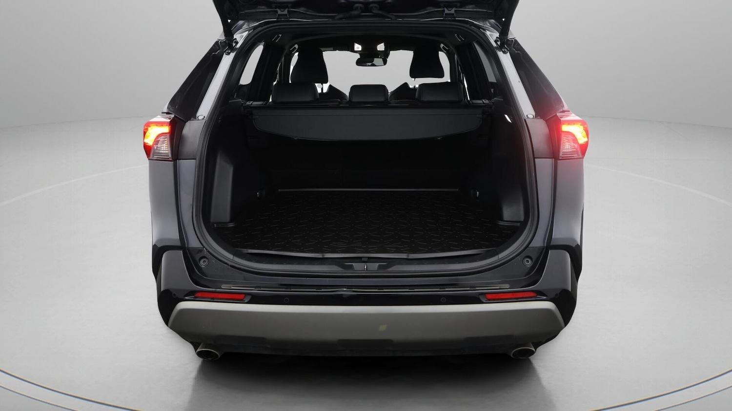 Used Toyota RAV4 2023 for sale - 76657123: Photo 18