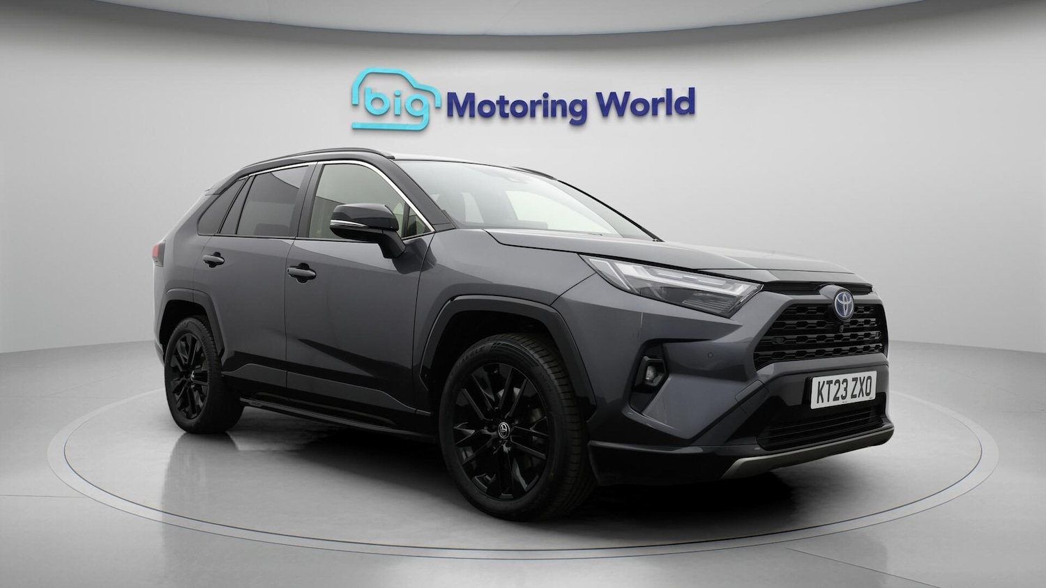 Used Toyota RAV4 2023 for sale - 76657123: Photo 2