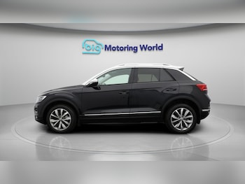 Used Volkswagen T-Roc 2018 for sale - 78374000: Photo