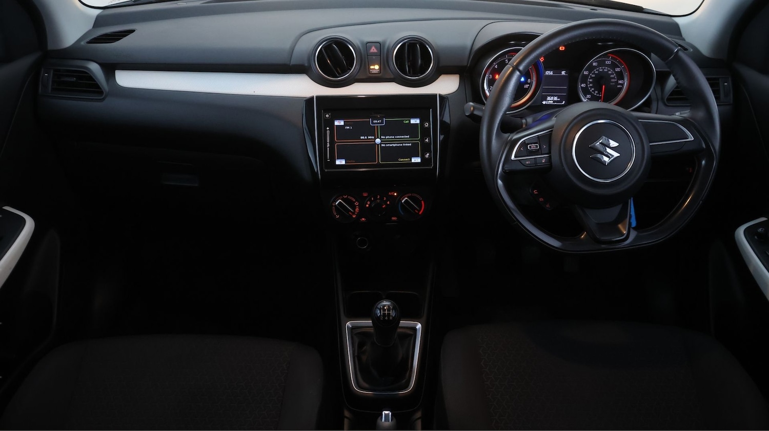 Used Suzuki Swift 2019 for sale - 78106592: Photo 12