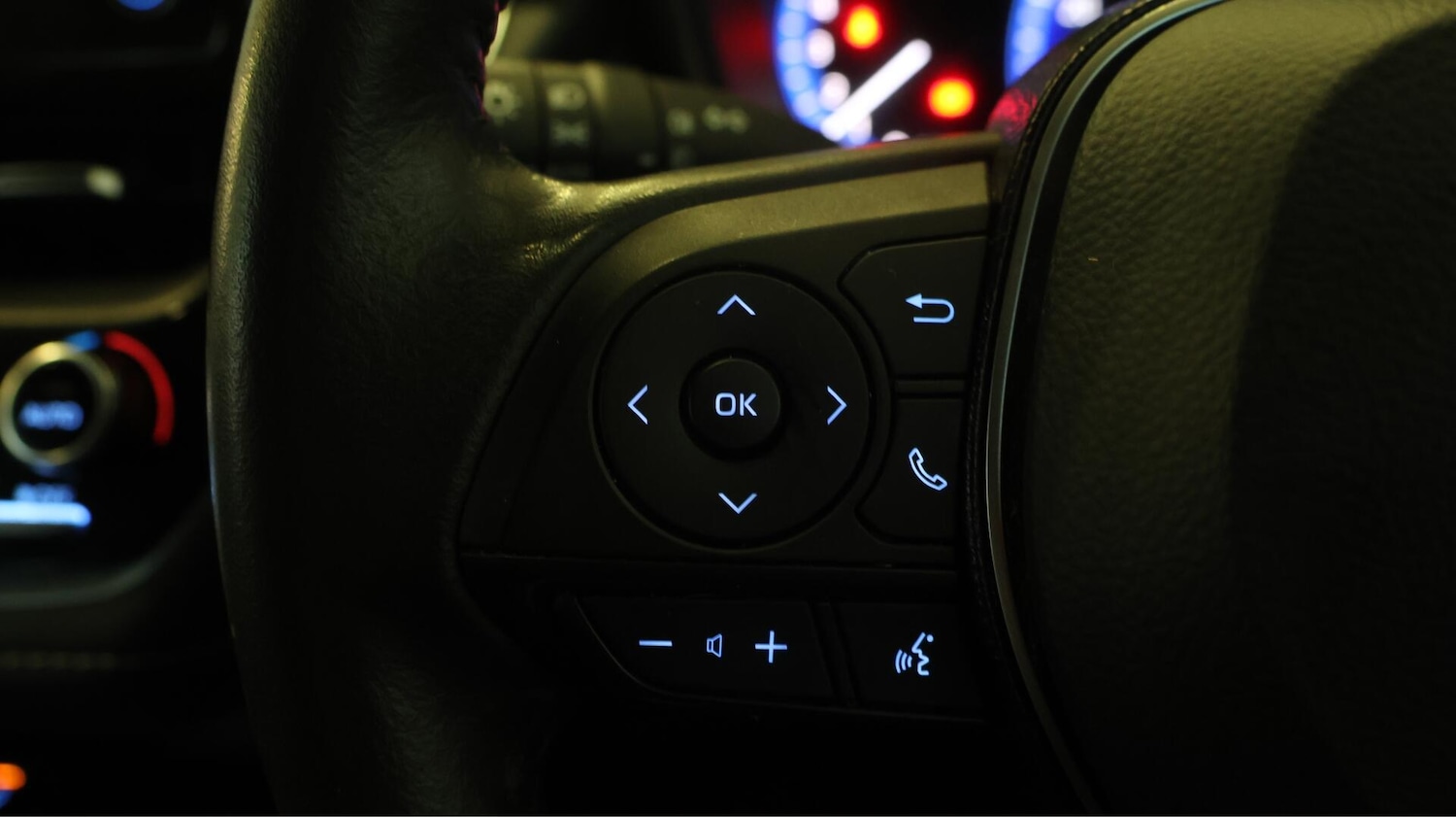 Used Toyota Corolla 2021 for sale - 76512040: Photo 23